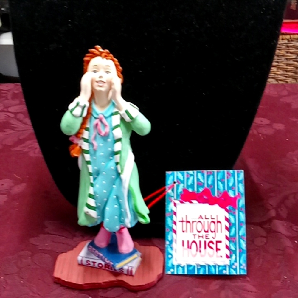 Elizabeth the night before christmas